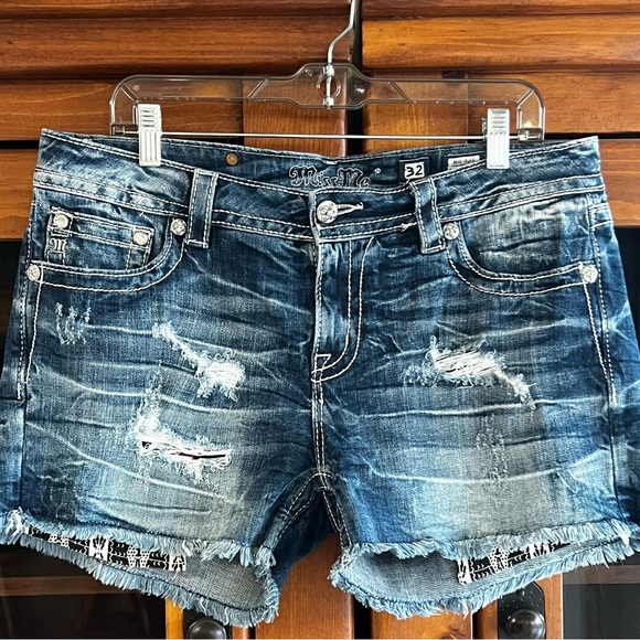Miss Me Pants - Miss Me: Distressed Easy Shorts